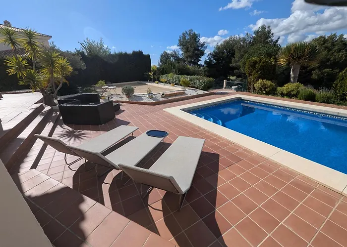 Villa With Pool And Boule Right On Alhaurin Golf *