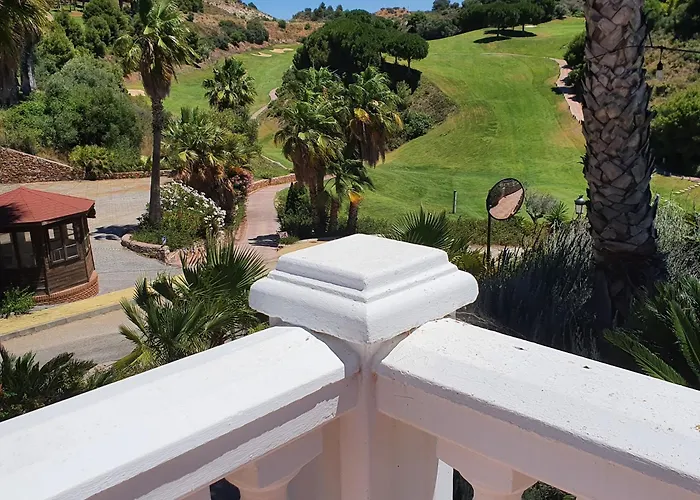 Villa With Pool And Boule Right On Alhaurin Golf